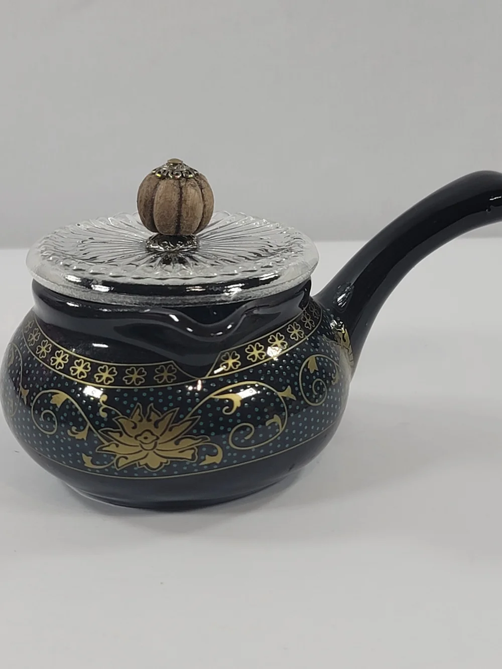 Ornate Porcelain Gongfu Teapot With Glass Lit